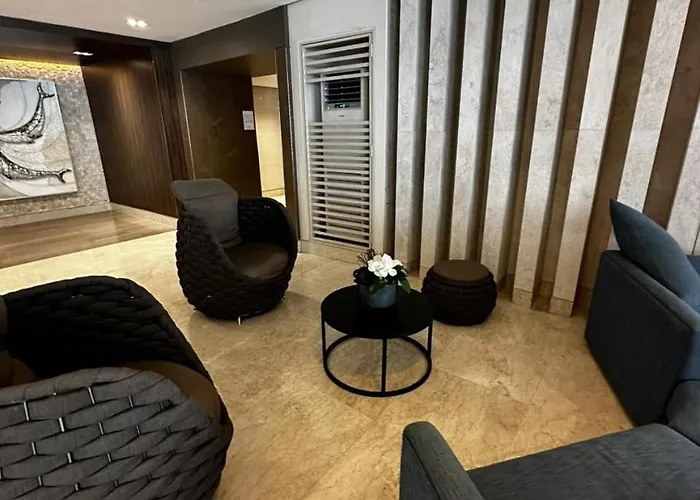 Mall Of Shore 3 Hotel